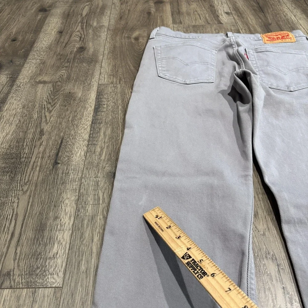 Levis 514 Jeans Mens 32x32 Gray Light Wash Regular Fit Straight Leg Denim Pants